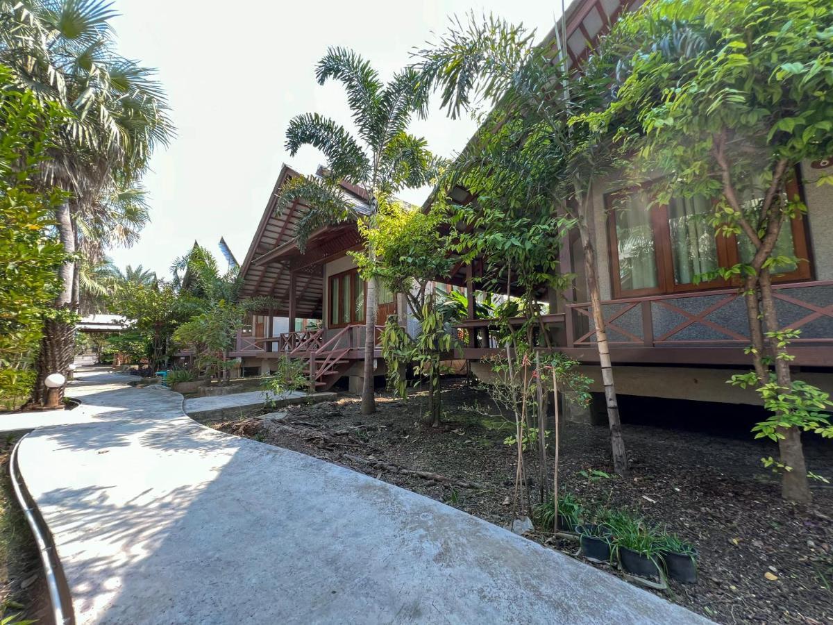 Baan Siriporn Resort - โรงแรมบ้านศิริพร รีสอร์ท Samut Songkhram Экстерьер фото