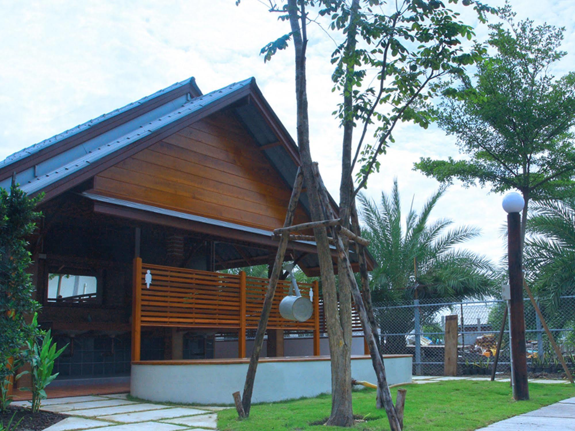 Baan Siriporn Resort - โรงแรมบ้านศิริพร รีสอร์ท Samut Songkhram Экстерьер фото