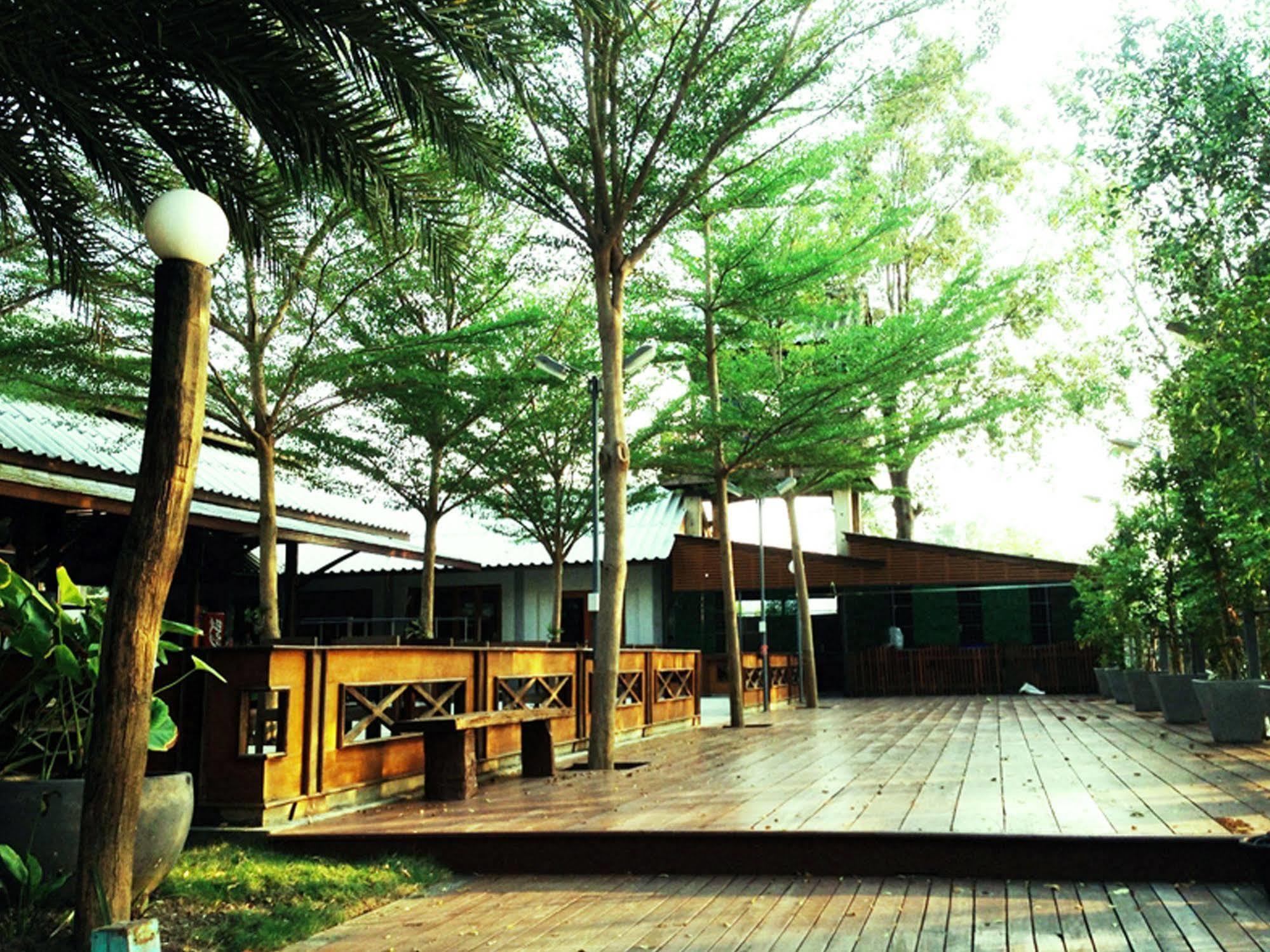 Baan Siriporn Resort - โรงแรมบ้านศิริพร รีสอร์ท Samut Songkhram Экстерьер фото